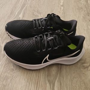 Nike Air Zoom Pegasus 38